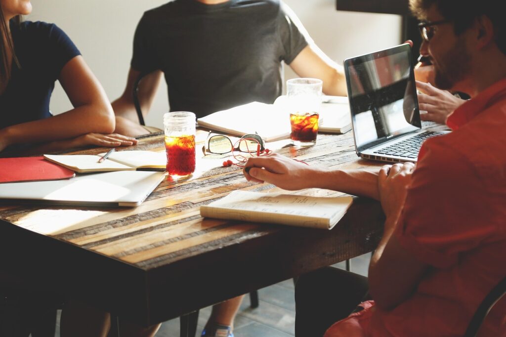 dropshipping business